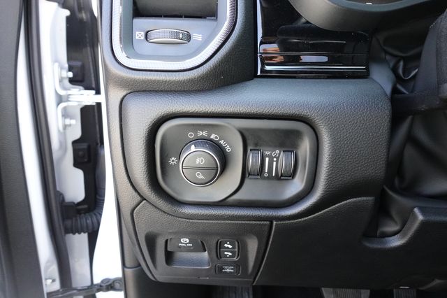 new 2025 Ram 1500 car, priced at $59,134
