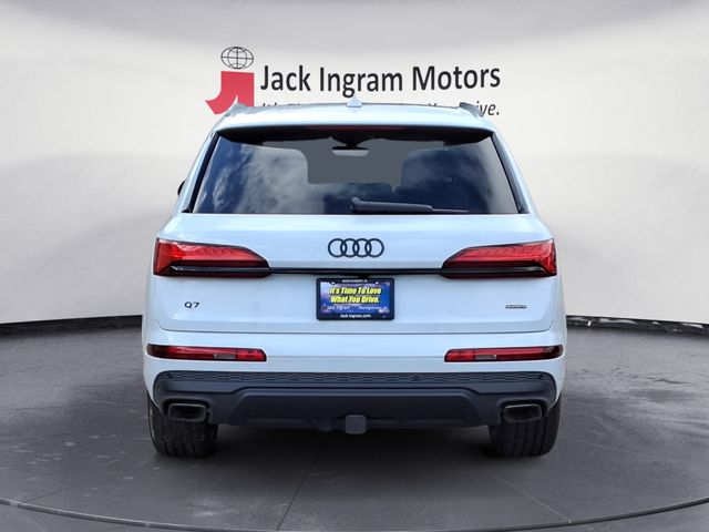 new 2025 Audi Q7 car, priced at $72,250
