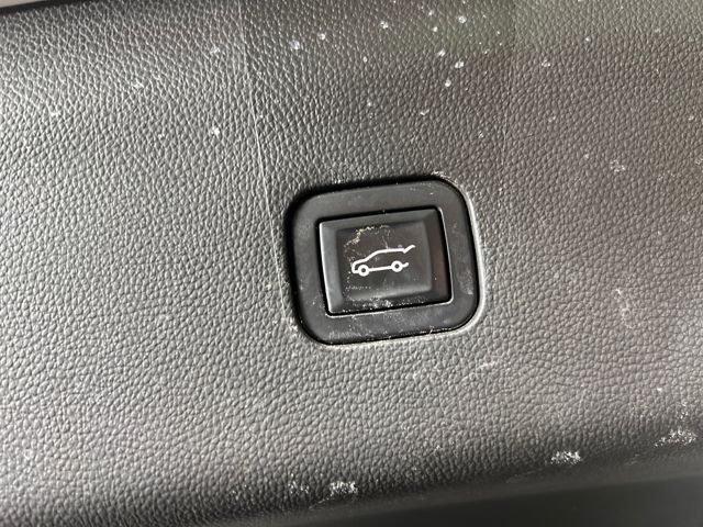 used 2020 Buick Enclave car, priced at $27,500