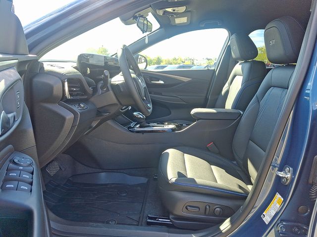 new 2026 Buick Envista car, priced at $29,745