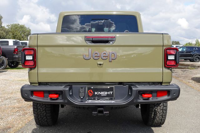 new 2025 Jeep Gladiator car, priced at $57,915