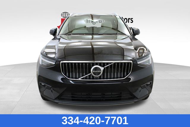 new 2025 Volvo XC40 car, priced at $46,335
