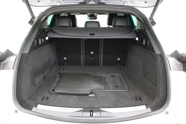 used 2024 Maserati Grecale car, priced at $39,997