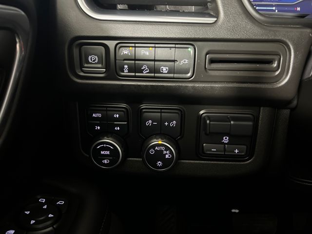 used 2022 Chevrolet Tahoe car, priced at $51,500