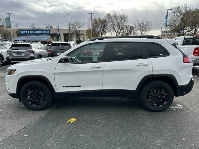 used 2023 Jeep Cherokee car, priced at $25,898