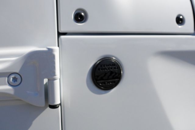 new 2025 Jeep Wrangler car, priced at $42,085