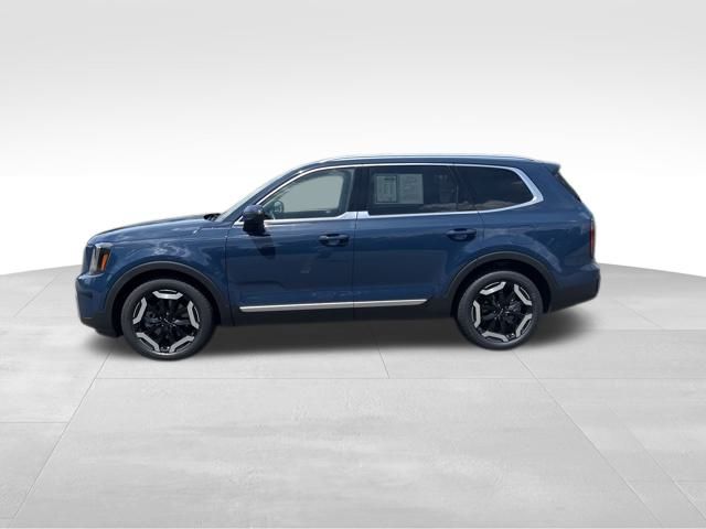 used 2023 Kia Telluride car, priced at $37,899