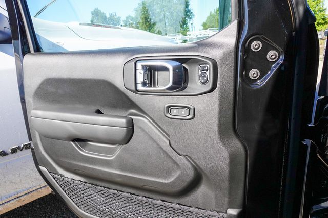 new 2025 Jeep Gladiator car, priced at $49,610