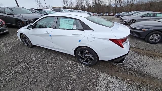 new 2025 Hyundai Elantra car, priced at $26,044