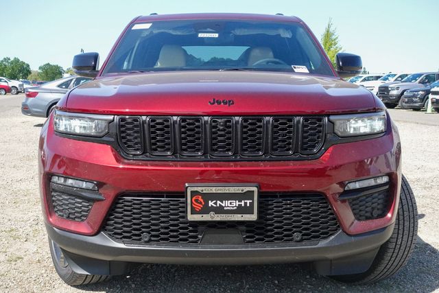 new 2025 Jeep Grand Cherokee car, priced at $47,180