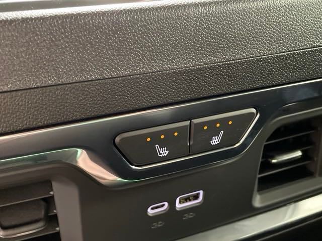 new 2024 GMC Sierra 2500HD car, priced at $80,000