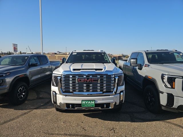 new 2025 GMC Sierra 2500HD car, priced at $75,000