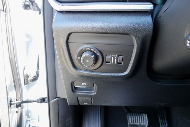 new 2025 Jeep Grand Cherokee L car, priced at $54,112
