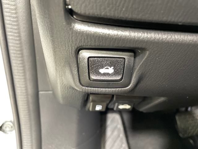 used 2016 Mazda Mazda6 car, priced at $14,500