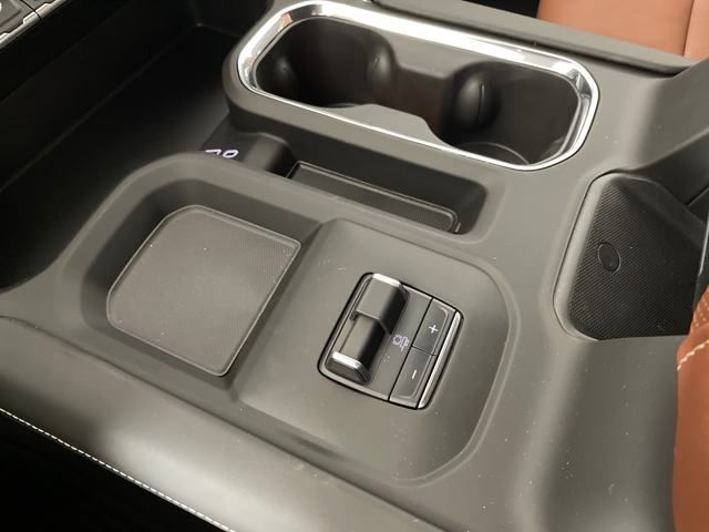 new 2025 GMC Sierra 2500HD car, priced at $92,000