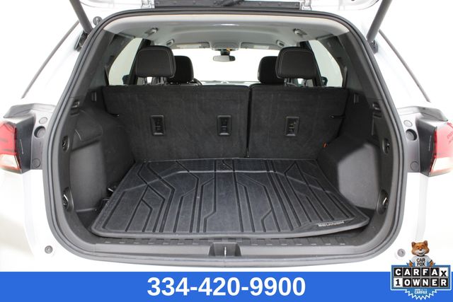 used 2022 Chevrolet Equinox car, priced at $19,999