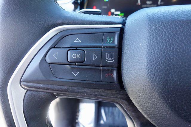 used 2024 Jeep Grand Cherokee car, priced at $30,788
