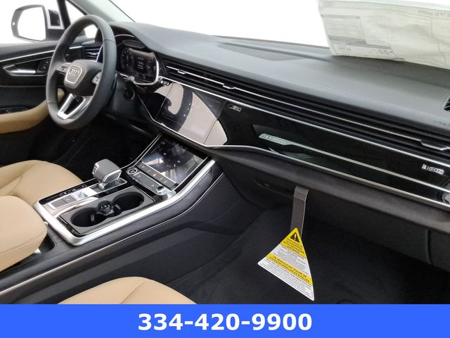 new 2025 Audi Q7 car, priced at $62,600