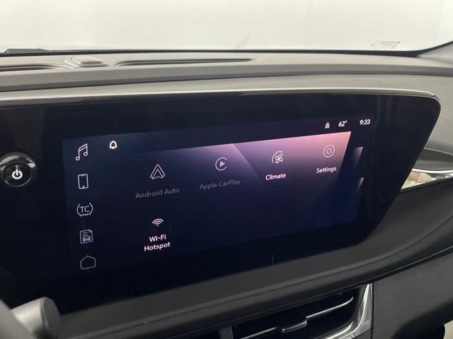 new 2025 Buick Envista car, priced at $26,000