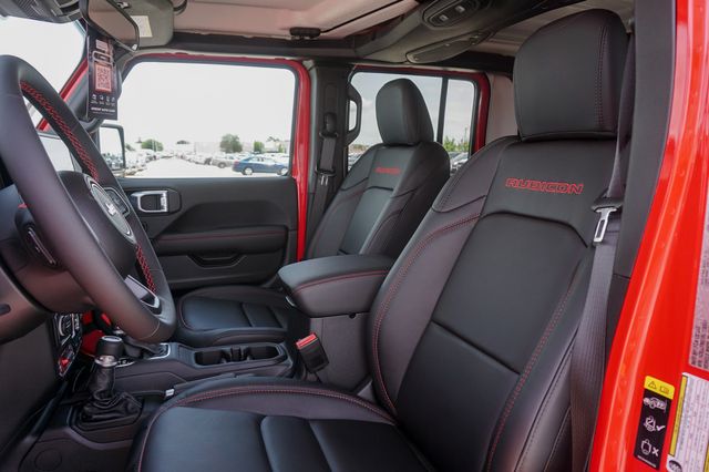 new 2024 Jeep Gladiator car, priced at $49,601