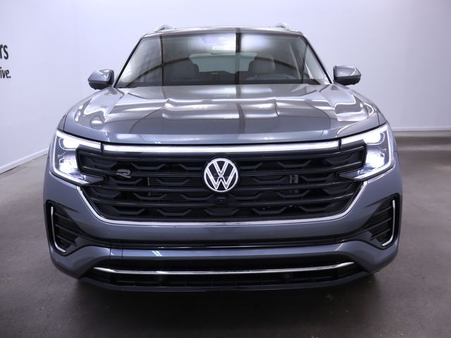 new 2025 Volkswagen Atlas car, priced at $54,819