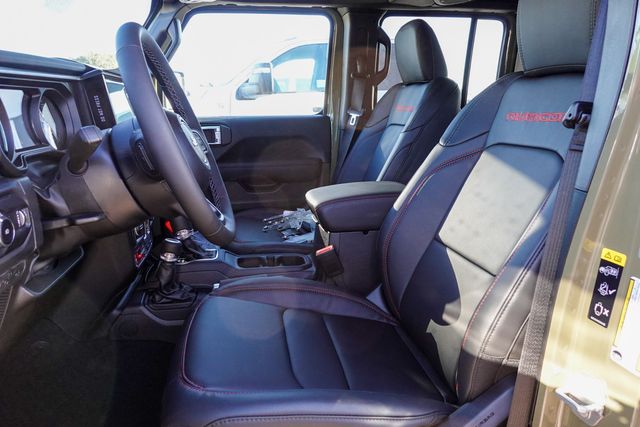 new 2025 Jeep Wrangler car, priced at $53,580