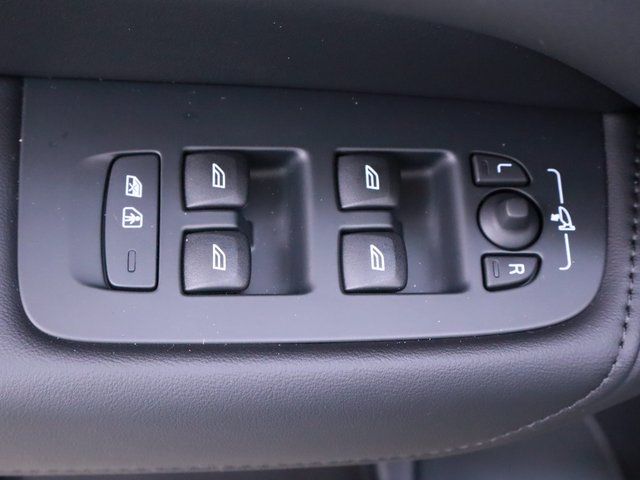new 2025 Volvo XC60 Plug-In Hybrid car, priced at $62,056