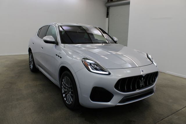 used 2024 Maserati Grecale car, priced at $39,997