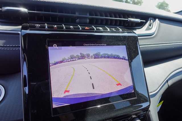new 2025 Jeep Grand Cherokee car, priced at $37,870
