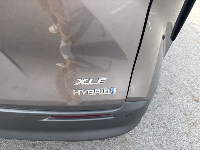 used 2022 Toyota Sienna car, priced at $38,595