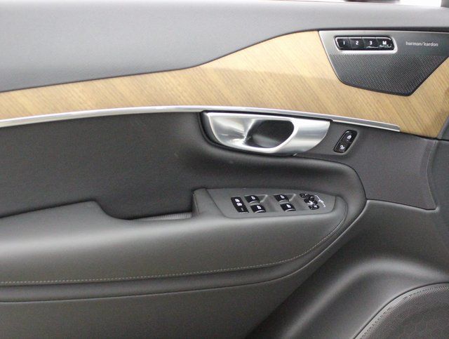 new 2024 Volvo XC90 car, priced at $59,295
