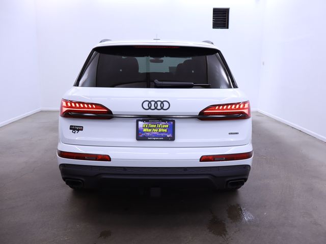 new 2025 Audi Q7 car, priced at $72,250
