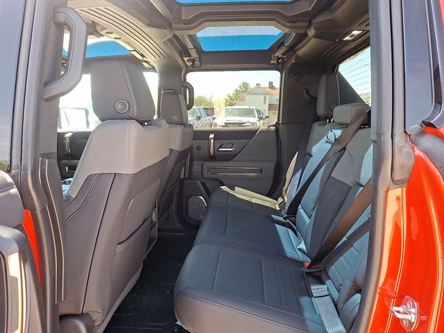 new 2025 GMC Hummer EV Pickup car, priced at $102,554