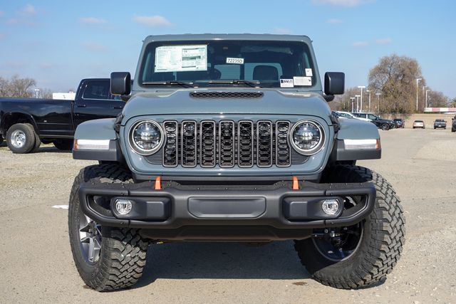 new 2025 Jeep Gladiator car, priced at $62,085