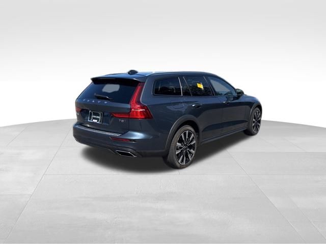used 2021 Volvo V60 Cross Country car, priced at $27,499