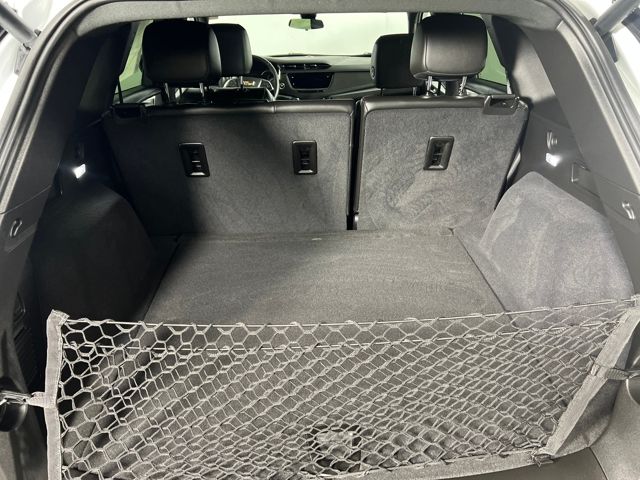 new 2025 Cadillac XT5 car