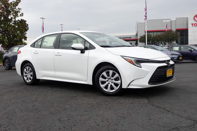 new 2026 Toyota Corolla Hybrid car