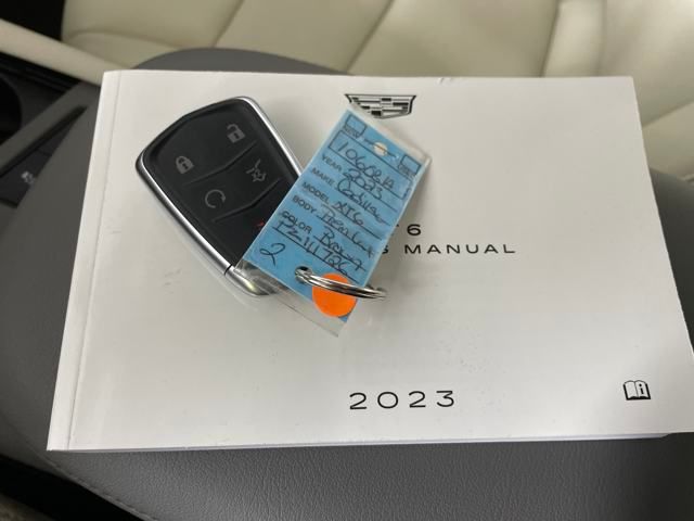 used 2023 Cadillac XT6 car, priced at $39,000