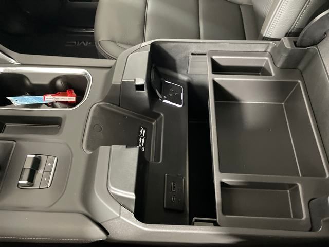 new 2025 GMC Sierra 1500 car, priced at $72,000