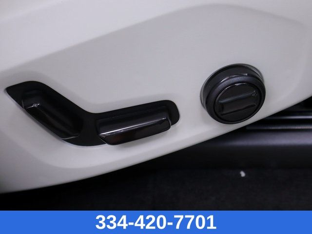 new 2025 Volvo XC90 car, priced at $62,997