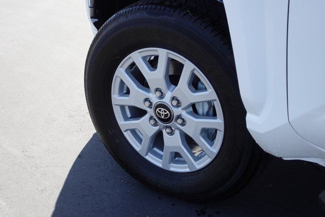 new 2025 Toyota Tacoma car
