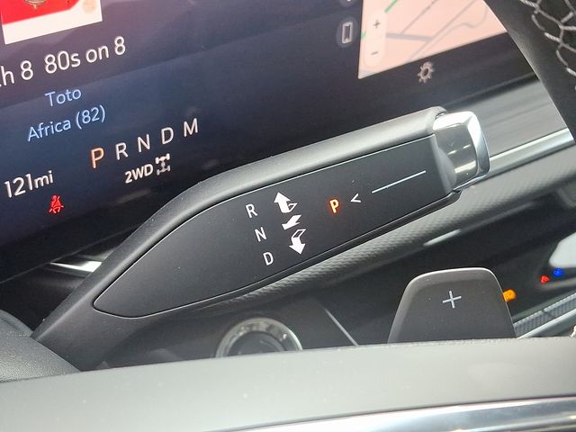 new 2025 Buick Envision car, priced at $40,346