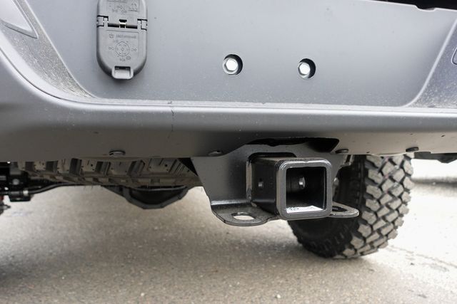 new 2025 Jeep Gladiator car, priced at $46,625