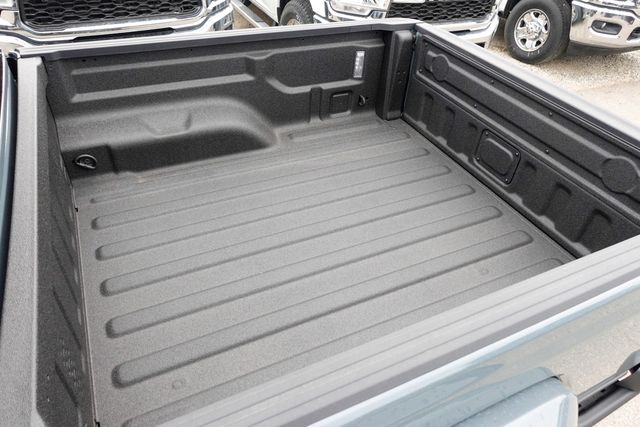 new 2025 Jeep Gladiator car, priced at $55,915