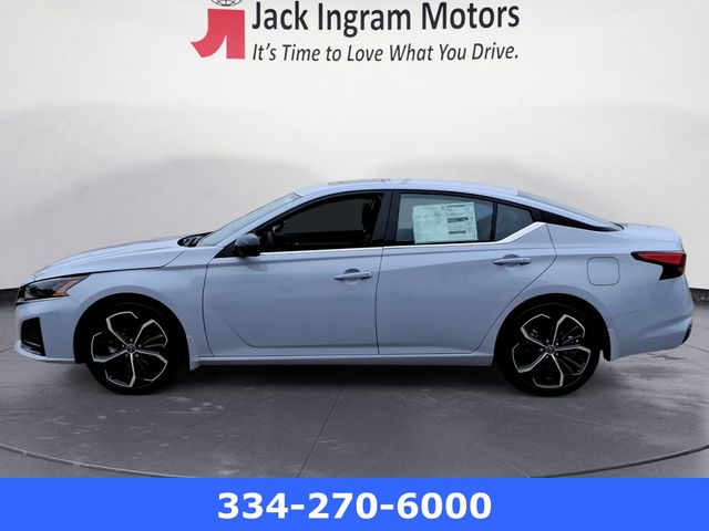 new 2025 Nissan Altima car, priced at $34,100