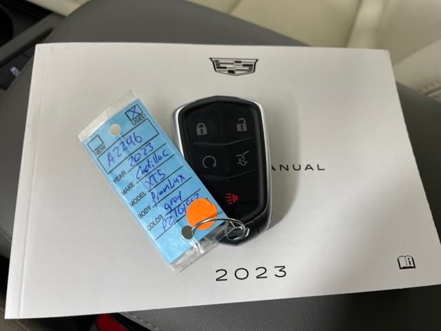 used 2023 Cadillac XT5 car, priced at $32,000
