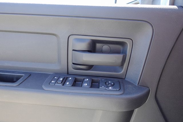 new 2025 Ram 3500 car, priced at $69,400