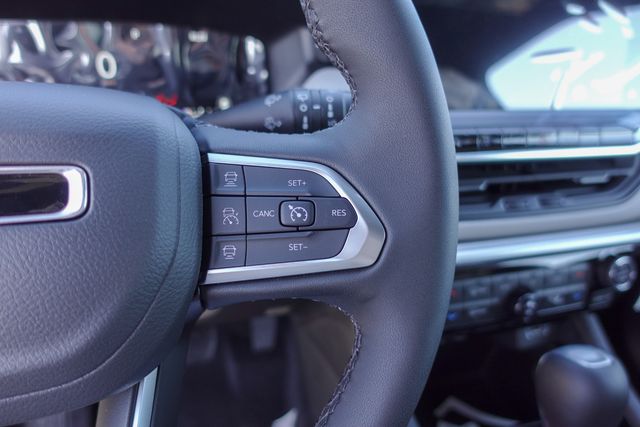 new 2025 Jeep Compass car, priced at $36,380