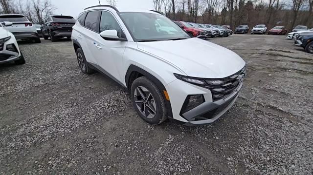 new 2025 Hyundai Tucson car, priced at $33,676