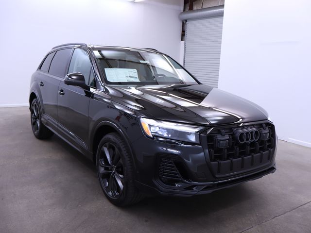 new 2025 Audi Q7 car, priced at $72,250